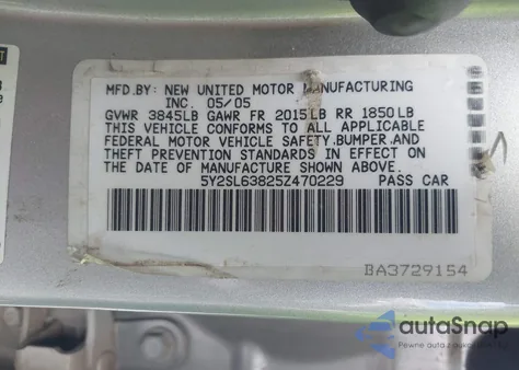 2005 Pontiac Vibe z USA, uszkodzony, nr VIN 5Y2SL63825Z470229
